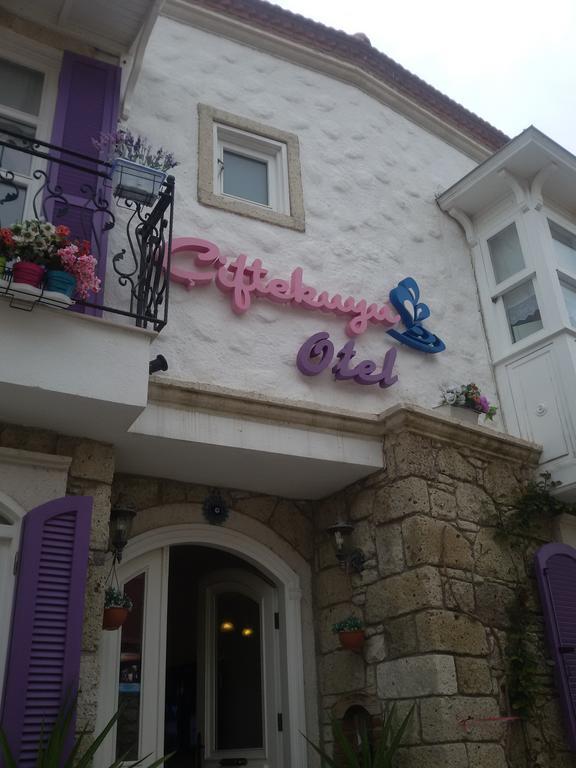 Ciftekuyu Hotel Alacati Exterior photo